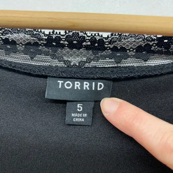 Torrid Lace Baby Doll Top Plus Size 5X Black Sweetheart Neck Sheer Bell Sleeve - Picture 7 of 8